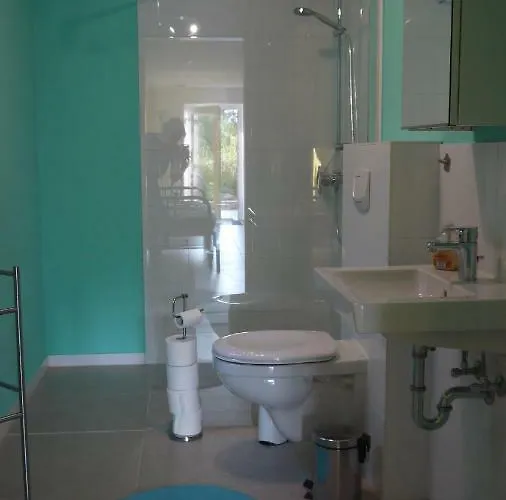 Im Haus In Seenaehe Райнфельд